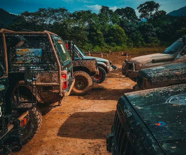 Truck Car Races: The Thrill and Power of Off-Road Competition